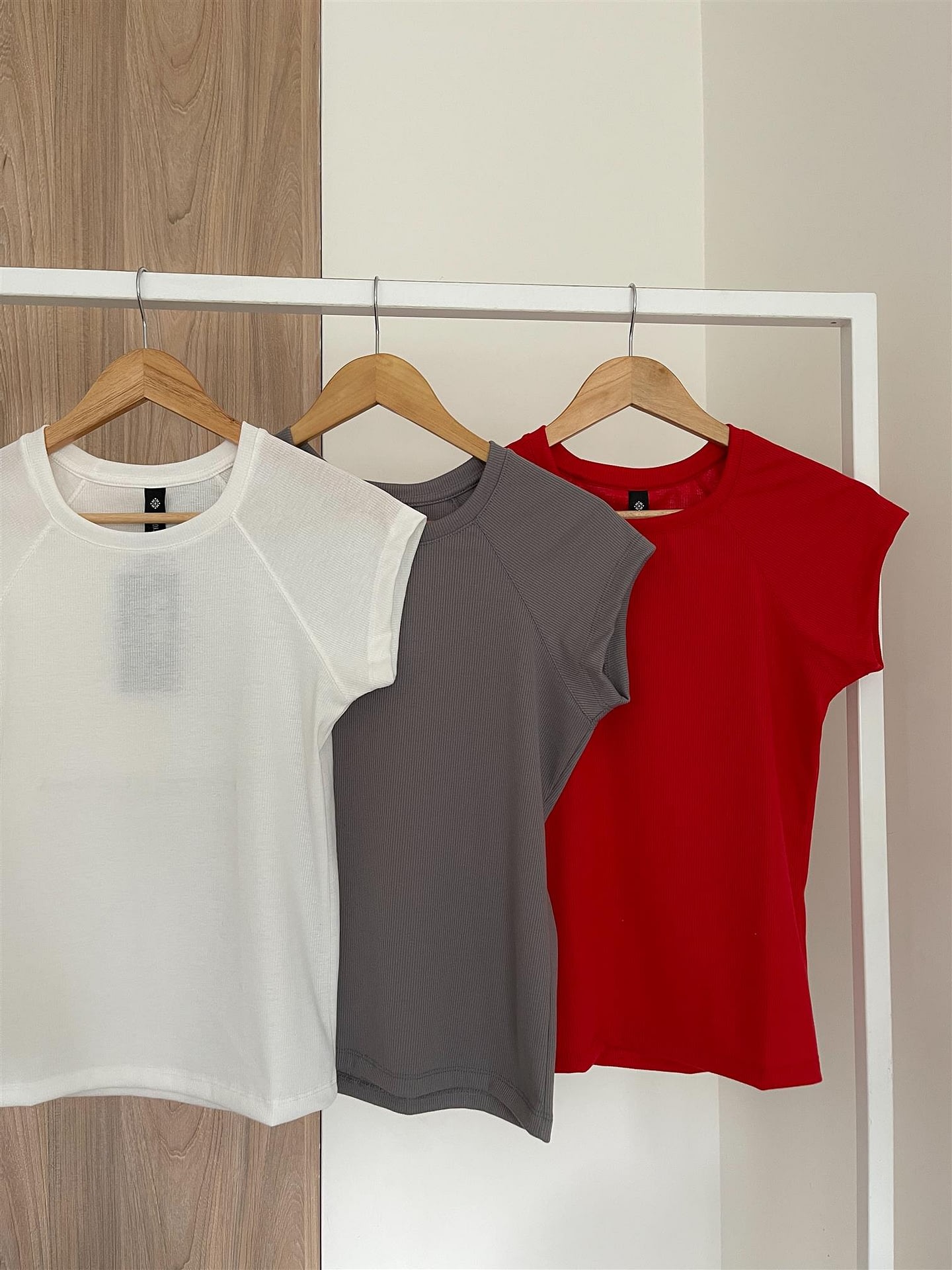 REMERA MULDER 