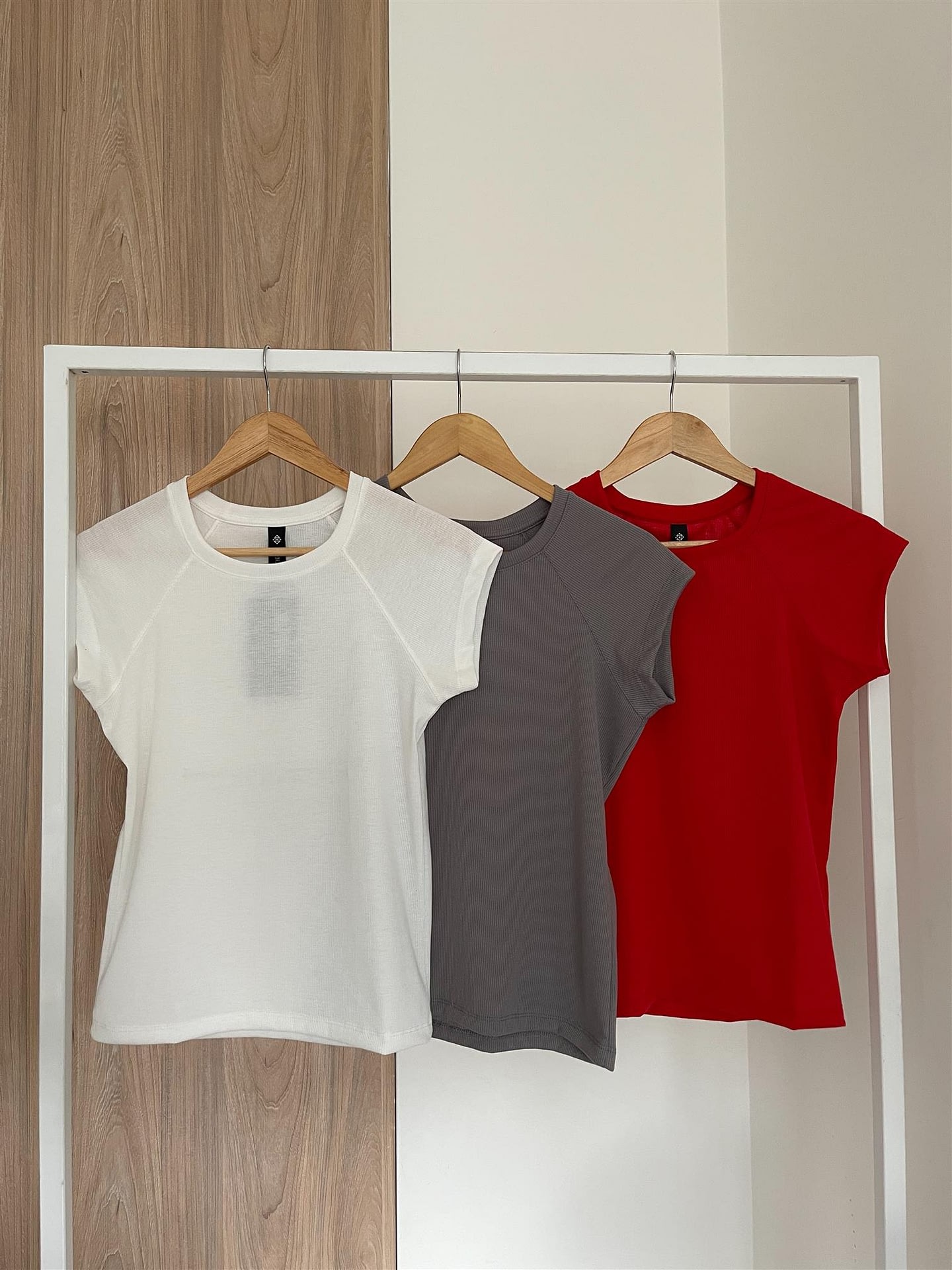 REMERA MULDER 