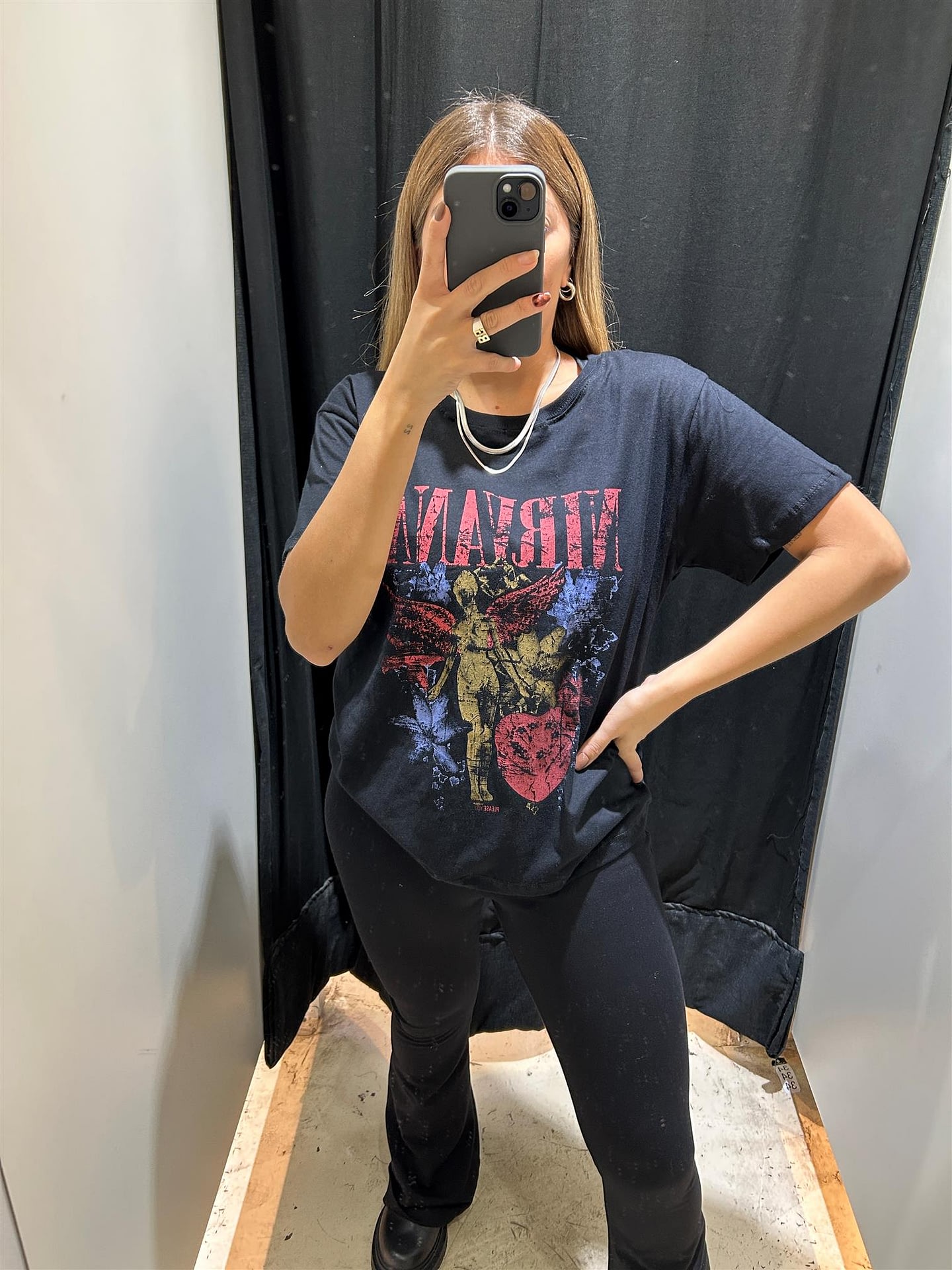 REMERA NIRVANA JOAN