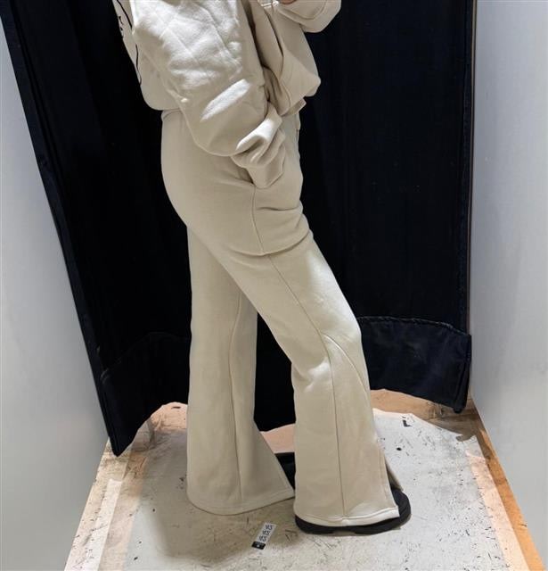 JOGGER FRIZA WHITE 