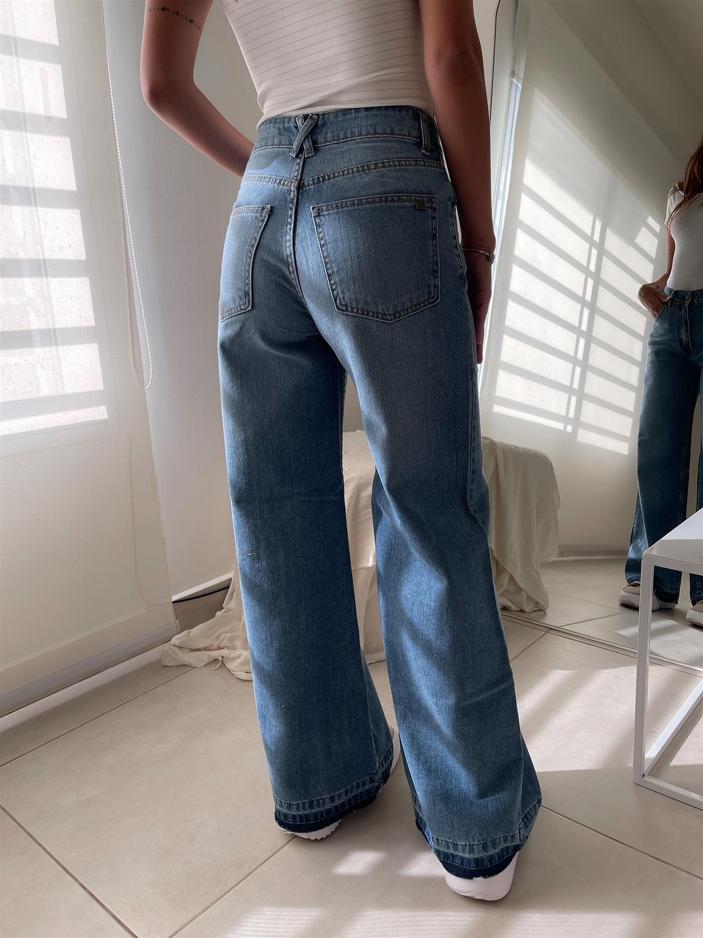 JEANS WIDE ORIGEN