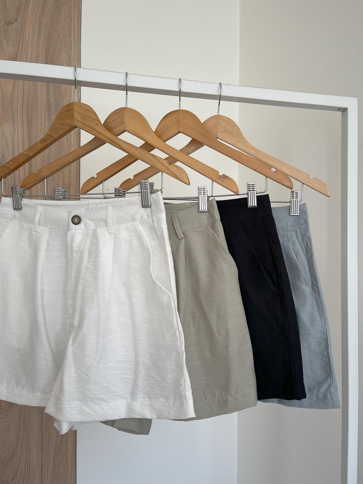 SHORT SET